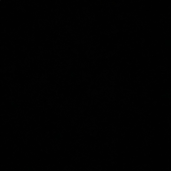 Meet your Posher, Jessica - Picture 1 of 1